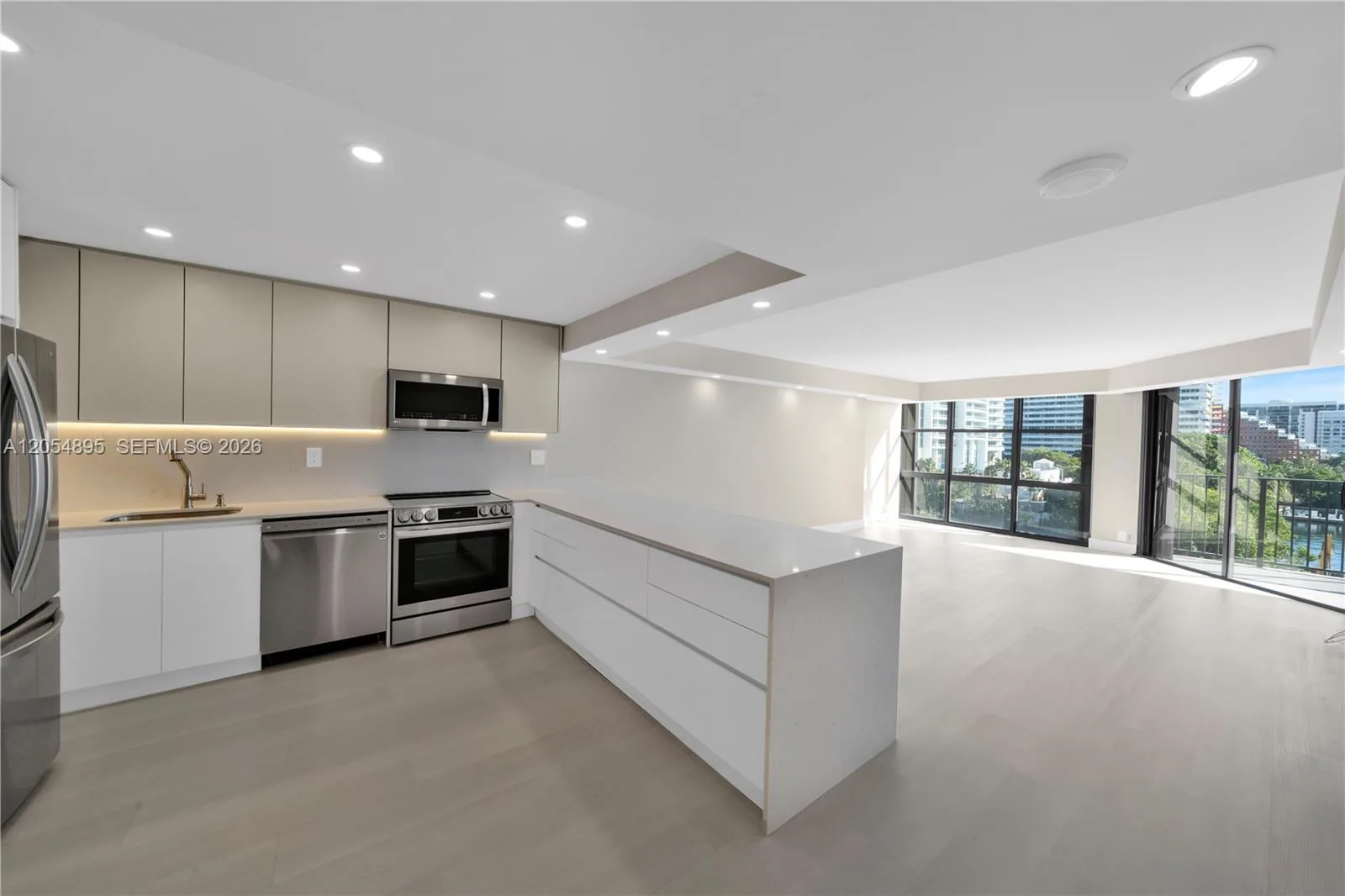1865 Brickell Ave # A606, Miami, FL 33129 photo 2