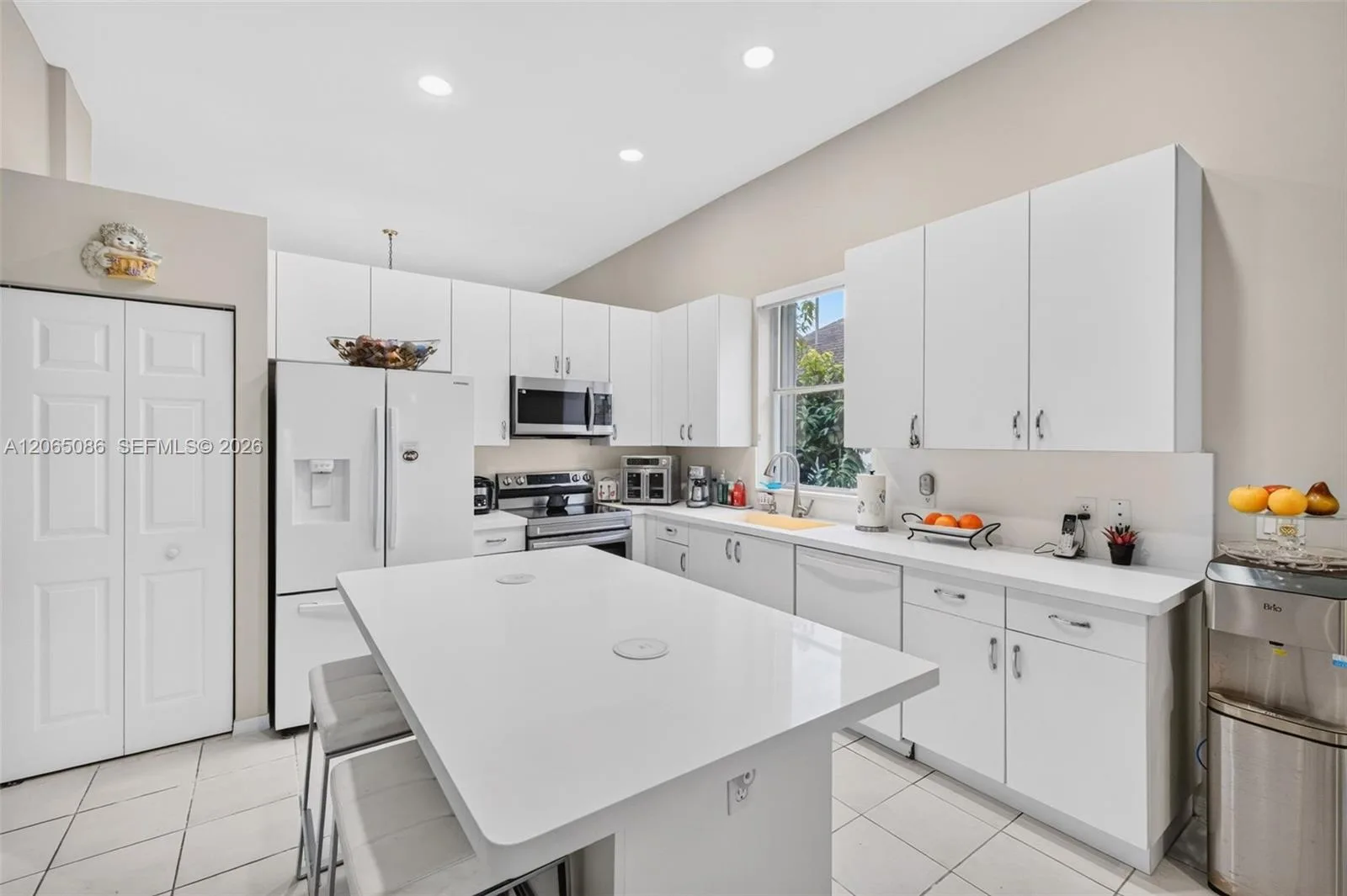 13356 NW 16th St, Pembroke Pines, FL 33028 photo 5