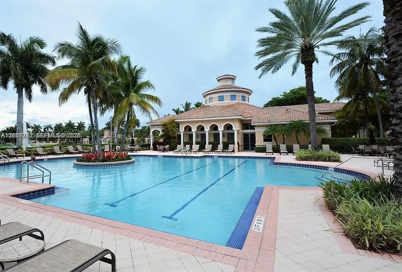 957 N Harbor Vw # 957, Hollywood, FL 33019 photo 3