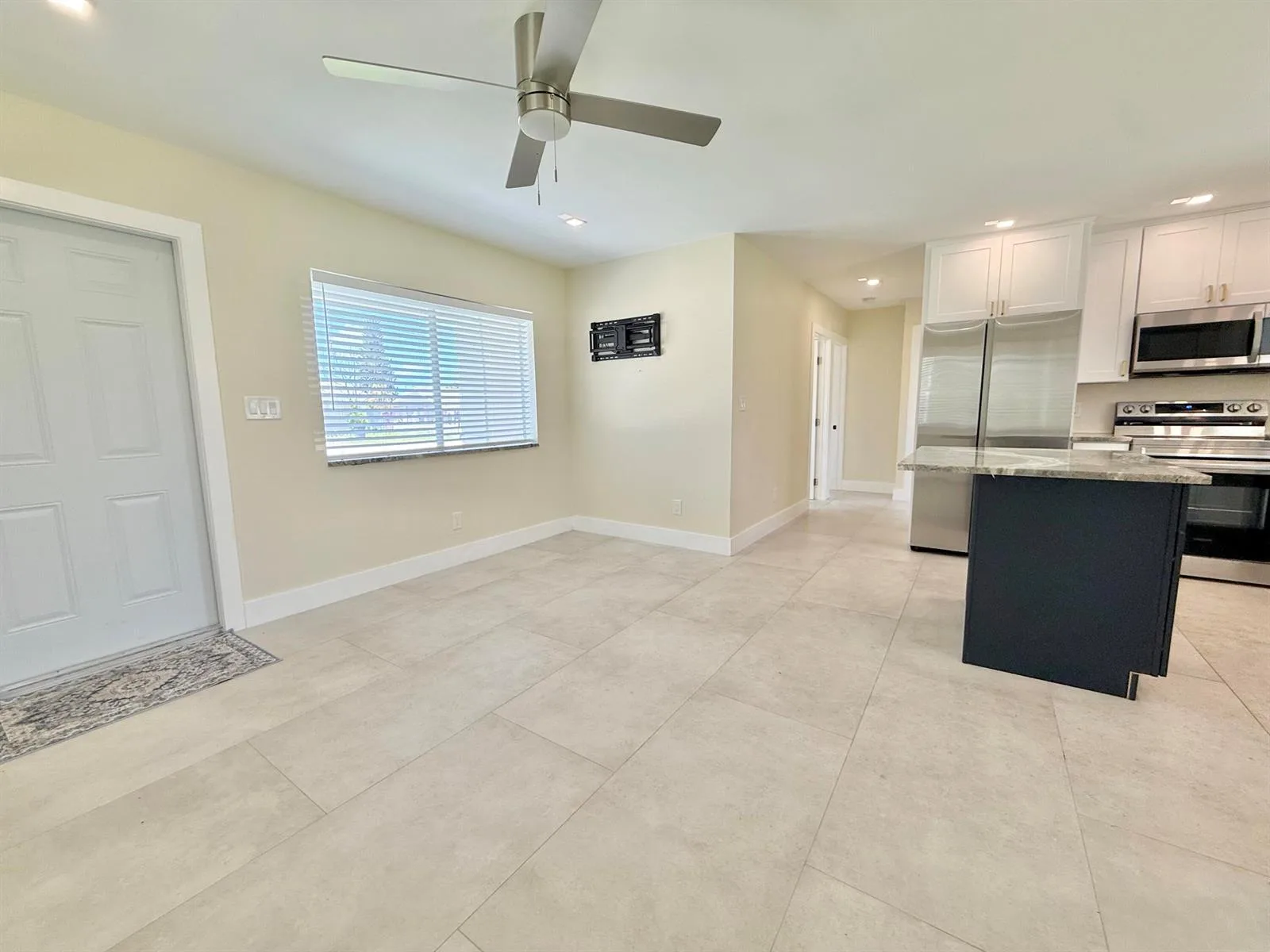 8658 SE Anthion Way, Hobe Sound, FL 33455