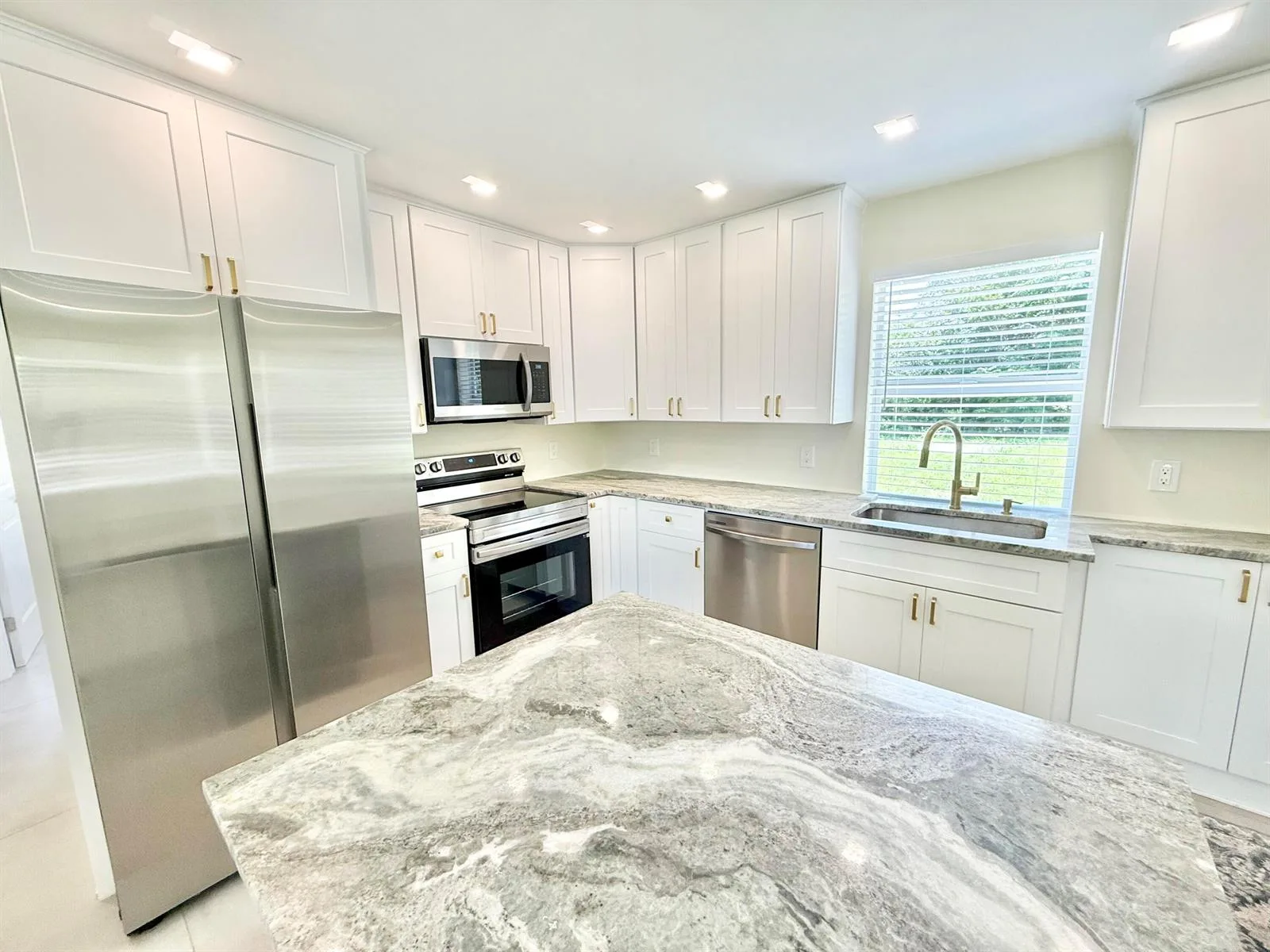 8658 SE Anthion Way, Hobe Sound, FL 33455 photo 4