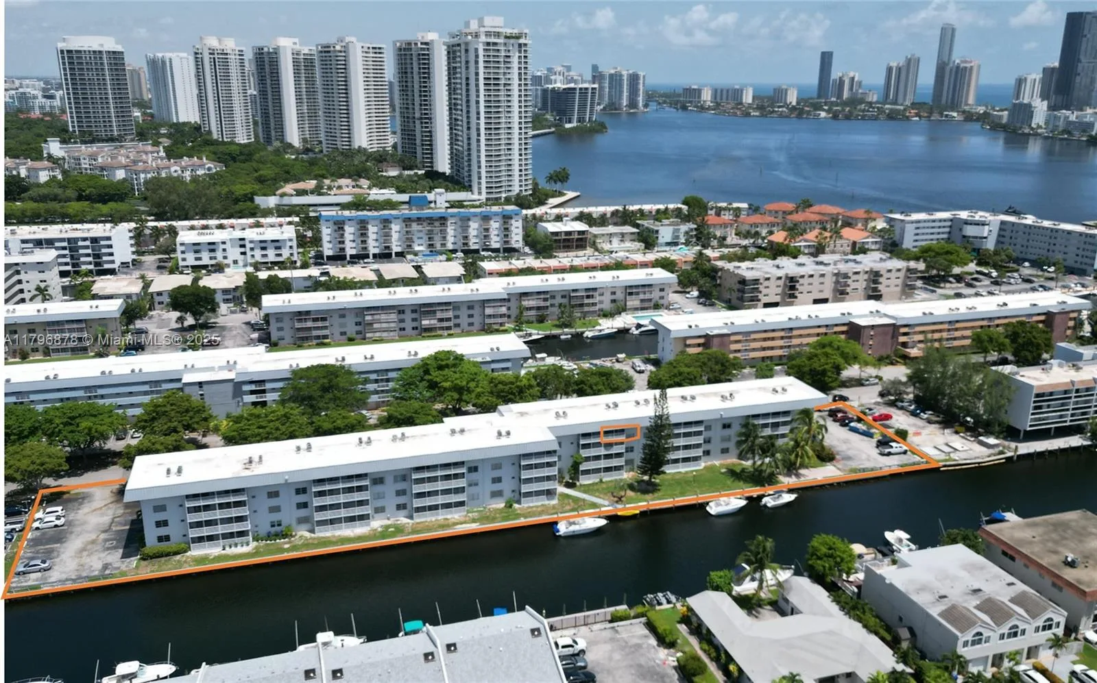 3750 NE 169th St # 408, North Miami Beach, FL 33160 photo 2