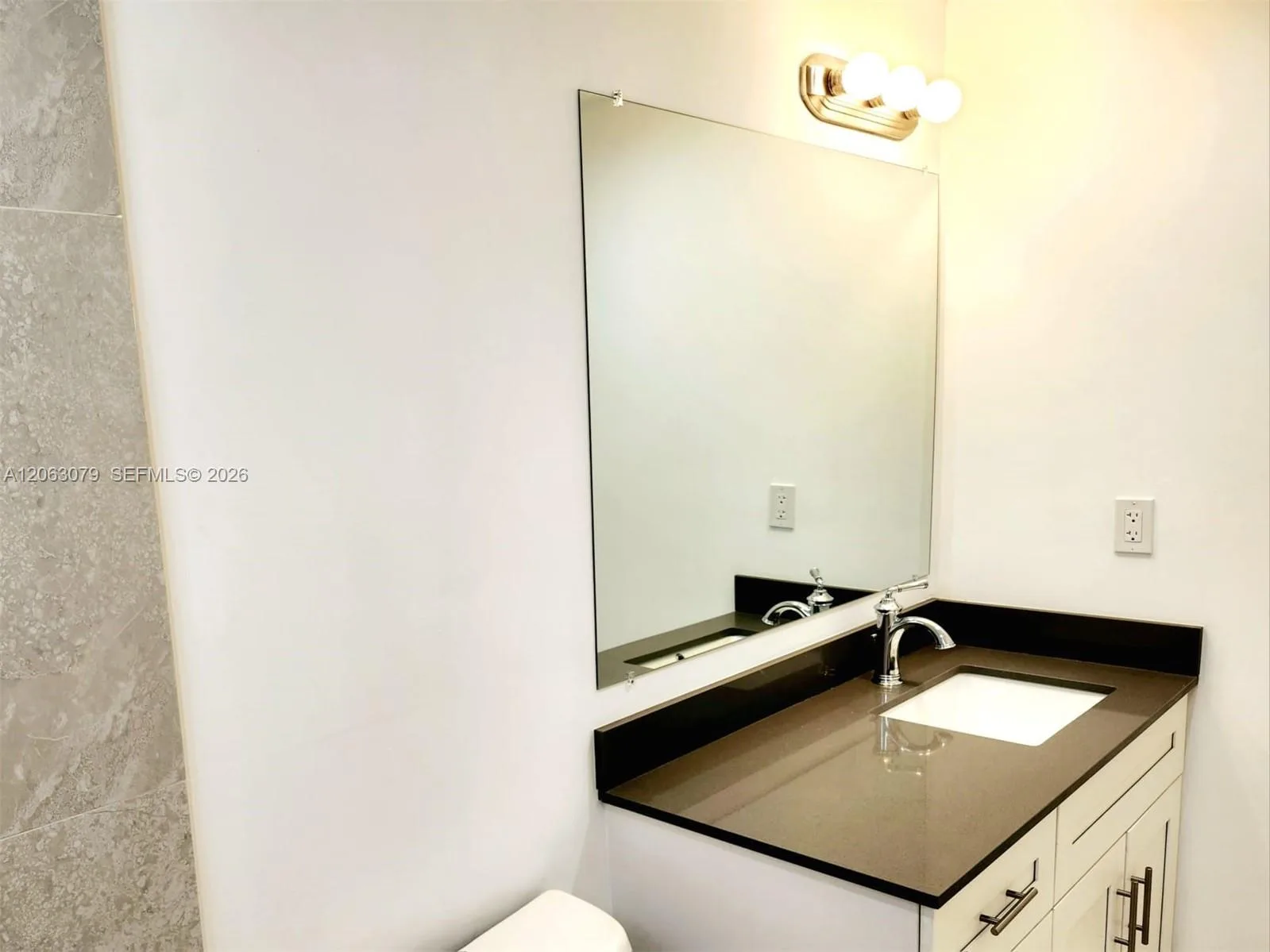 580 NW 34th St # 1, Miami, FL 33127 photo 13