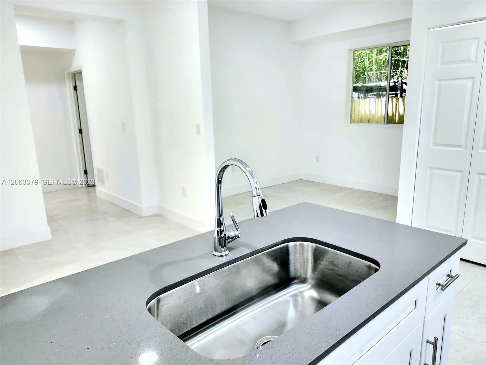 580 NW 34th St # 1, Miami, FL 33127 photo 2