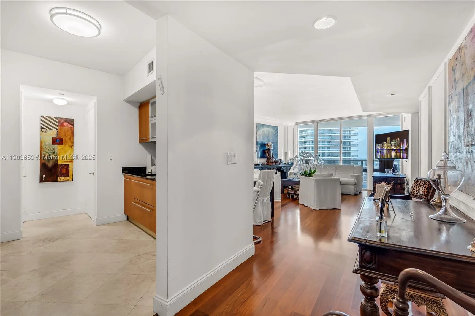 400 Alton Rd # 2409, Miami Beach, FL 33139 photo 11