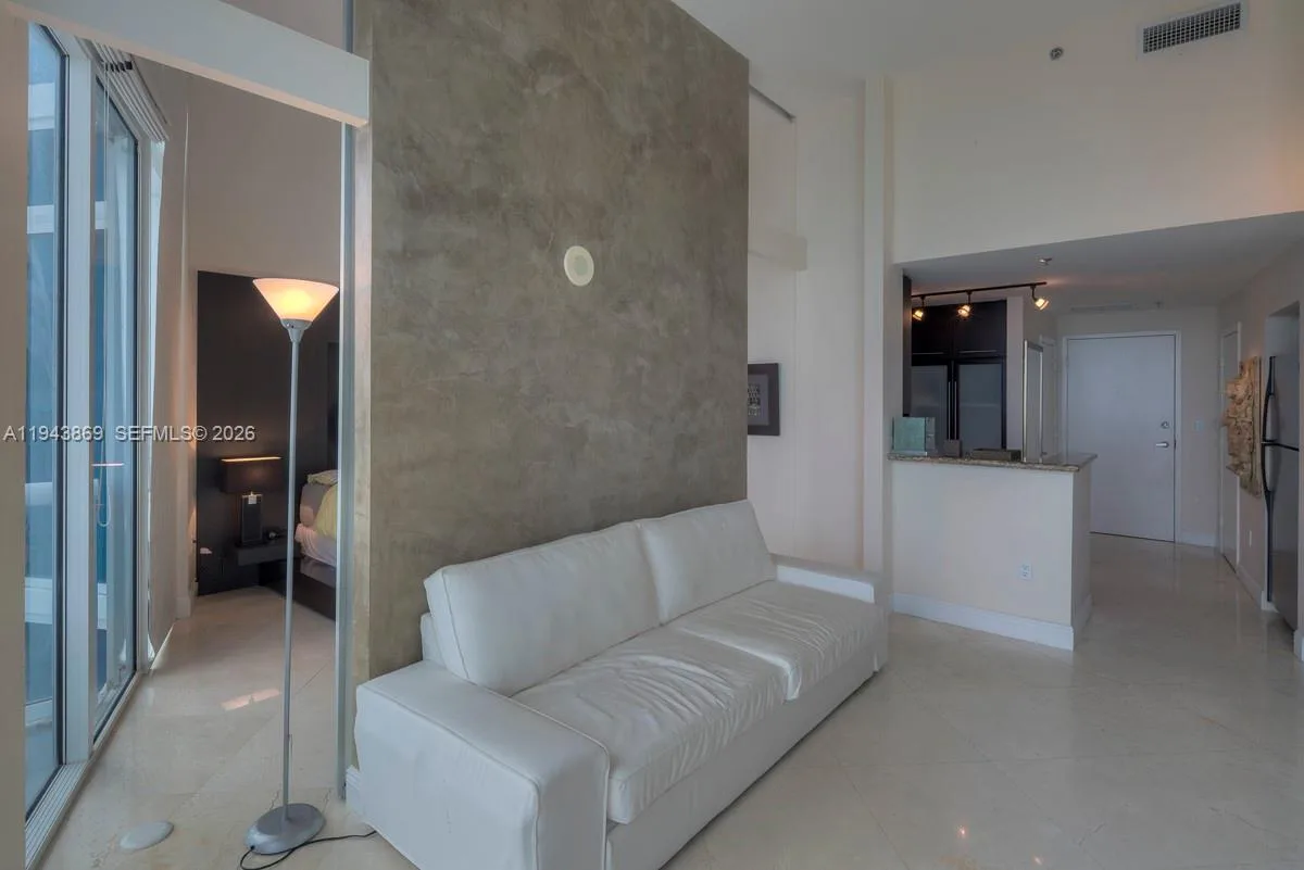 6515 Collins Ave # 1804, Miami Beach, FL 33141 photo 11