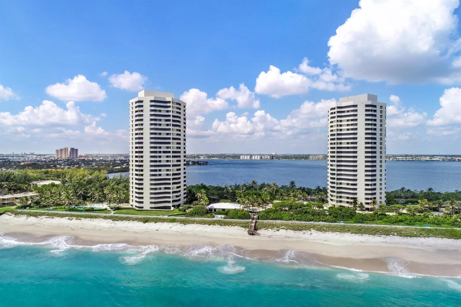 5070 N Ocean Drive # 21c, Singer Island, FL 33404