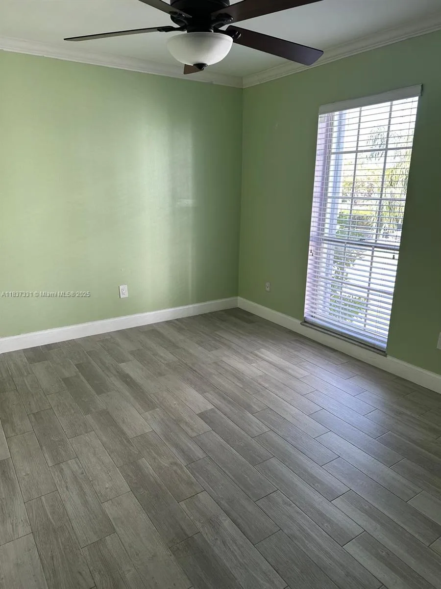 661 N University Dr # 1-201, Pembroke Pines, FL 33024 photo 4