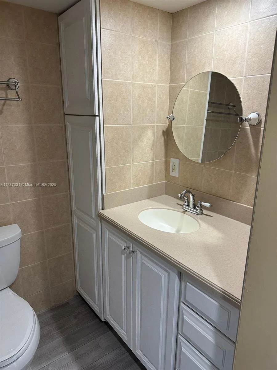 661 N University Dr # 1-201, Pembroke Pines, FL 33024 photo 5