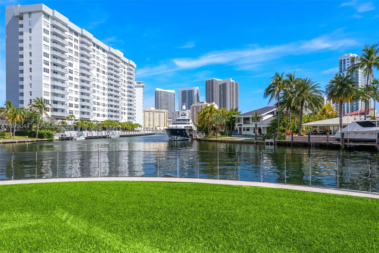501 Hibiscus Dr, Hallandale Beach, FL 33009 photo 13