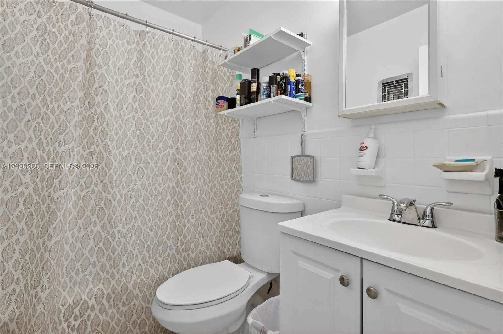 820 SW 11th Ave # 15B, Hallandale Beach, FL 33009 photo 12