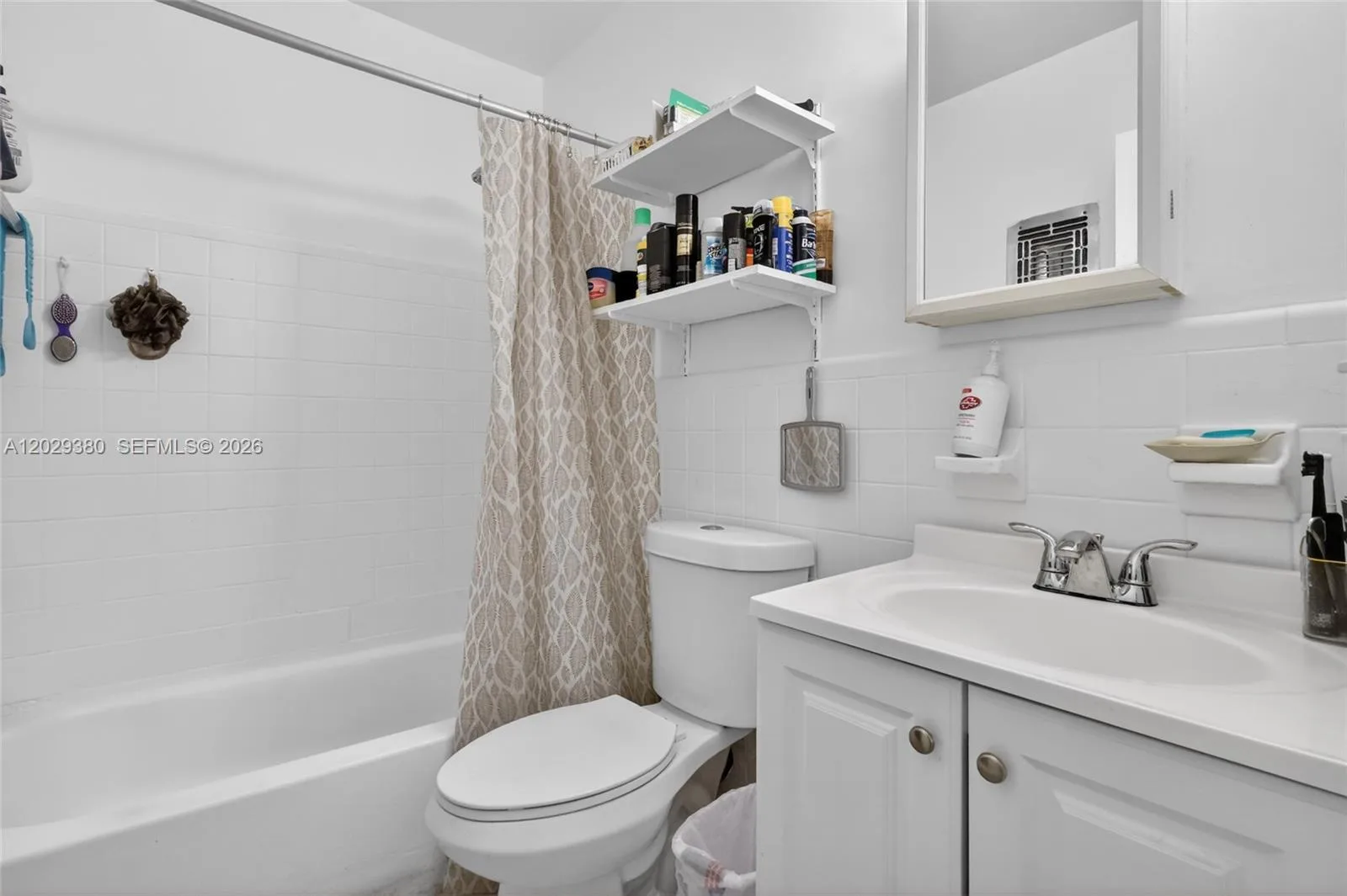 820 SW 11th Ave # 15B, Hallandale Beach, FL 33009 photo 13