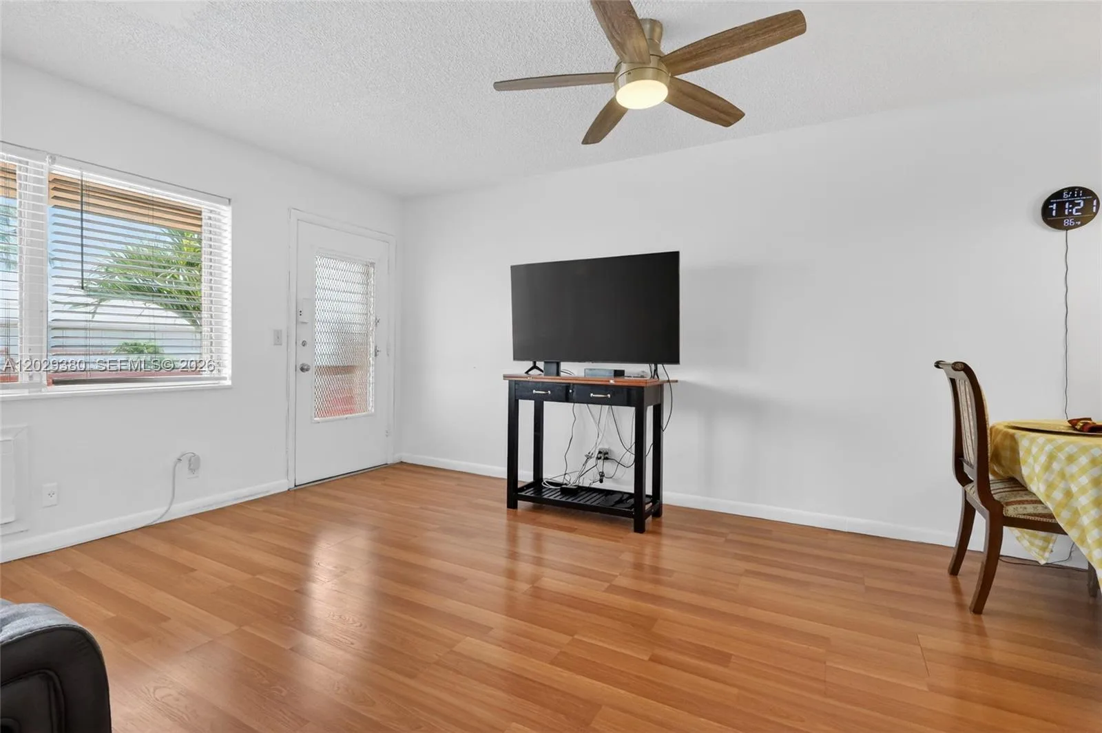 820 SW 11th Ave # 15B, Hallandale Beach, FL 33009 photo 4
