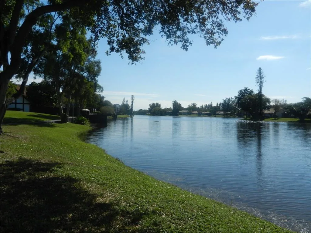 3740 INVERRARY Drive # 1E, Lauderhill, FL 33319 photo 13