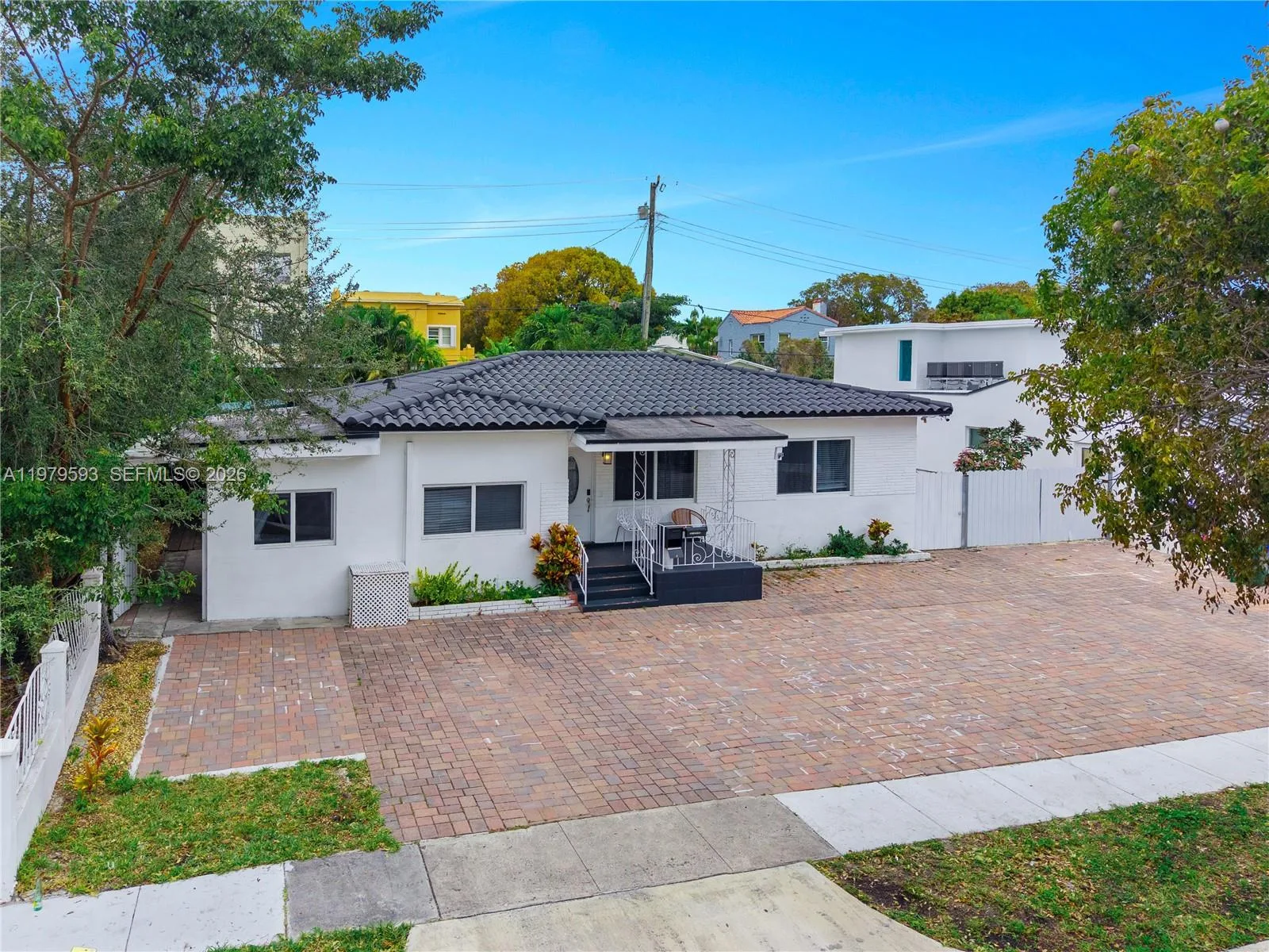 1761 SW 14th St, Miami, FL 33145 photo 4