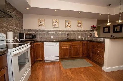 600 Three Islands Blvd # 622, Hallandale Beach, FL 33009 photo 11