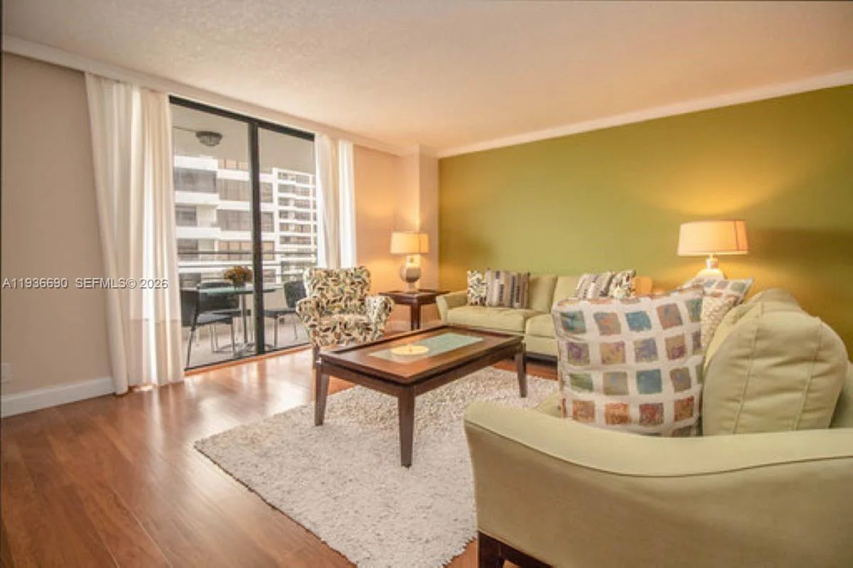 600 Three Islands Blvd # 622, Hallandale Beach, FL 33009 photo 2