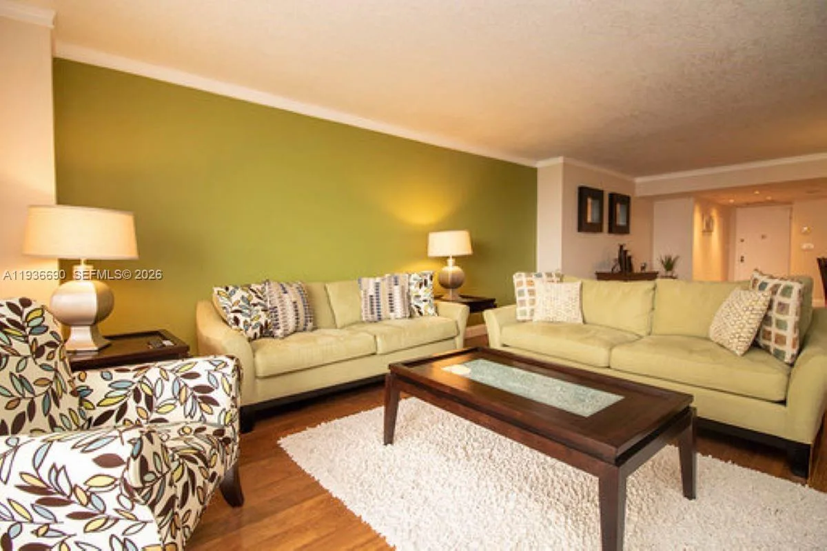 600 Three Islands Blvd # 622, Hallandale Beach, FL 33009 photo 3