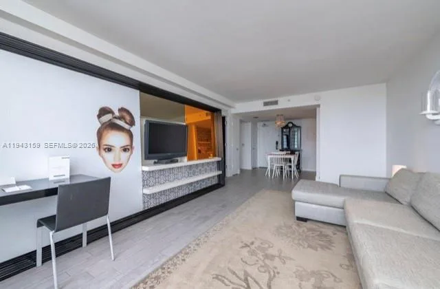 1100 West Ave # 721, Miami Beach, FL 33139 photo 2