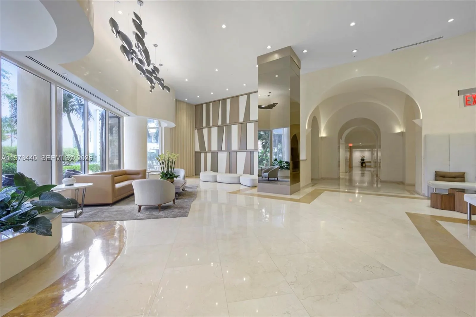 19355 Turnberry Way # 15G, Aventura, FL 33180