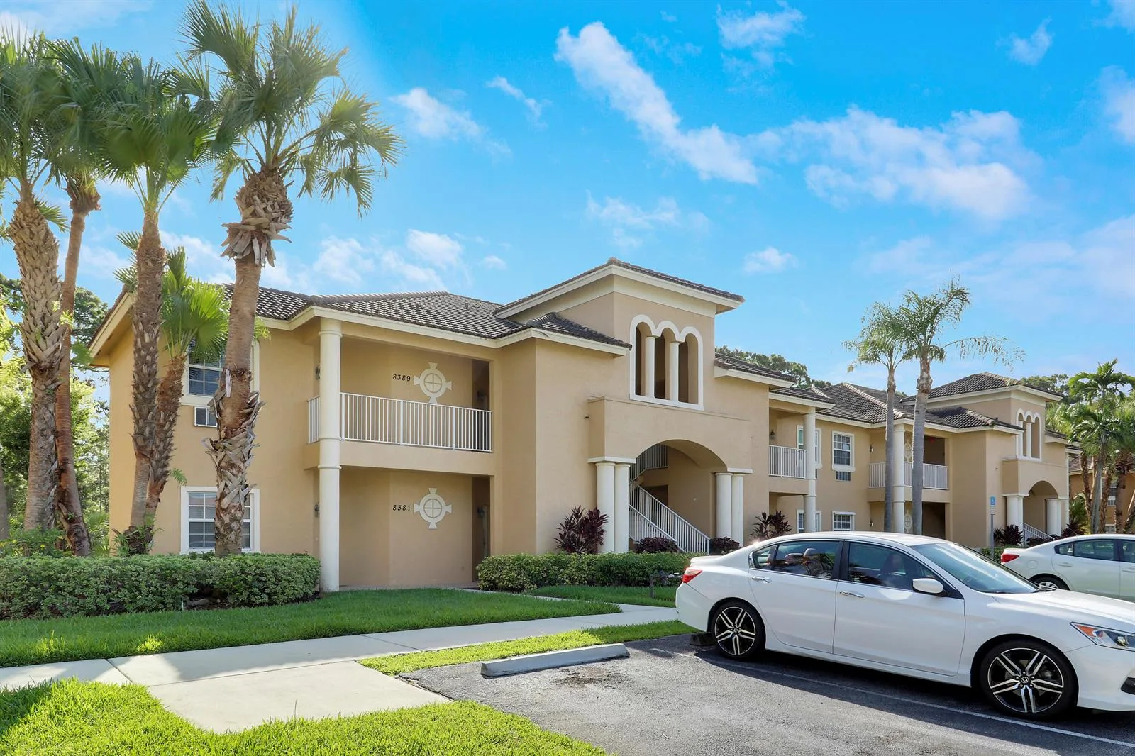 8389b Mulligan Circle, Port St. Lucie, FL 34986