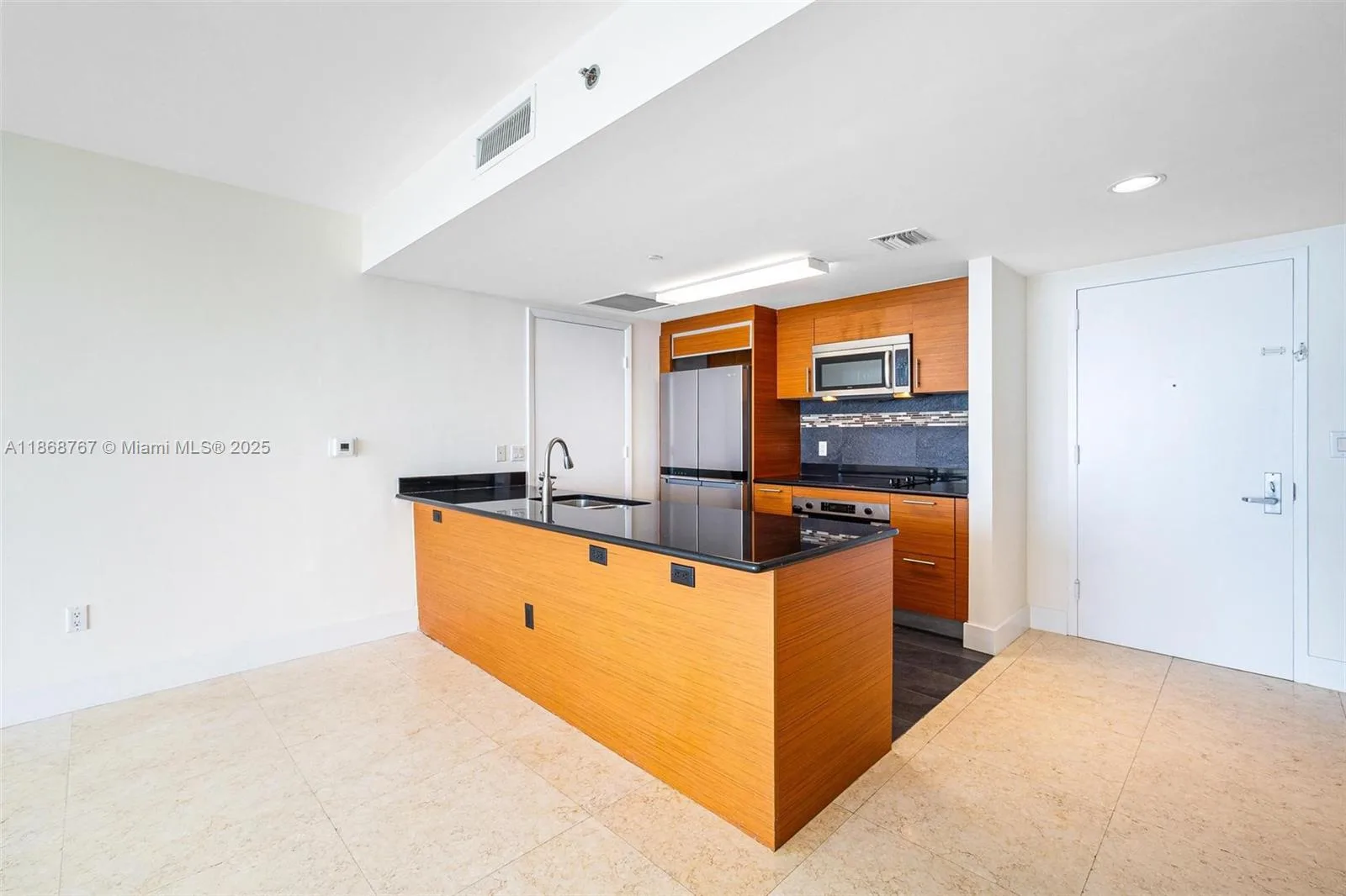50 Biscayne Blvd # 1706, Miami, FL 33132 photo 10