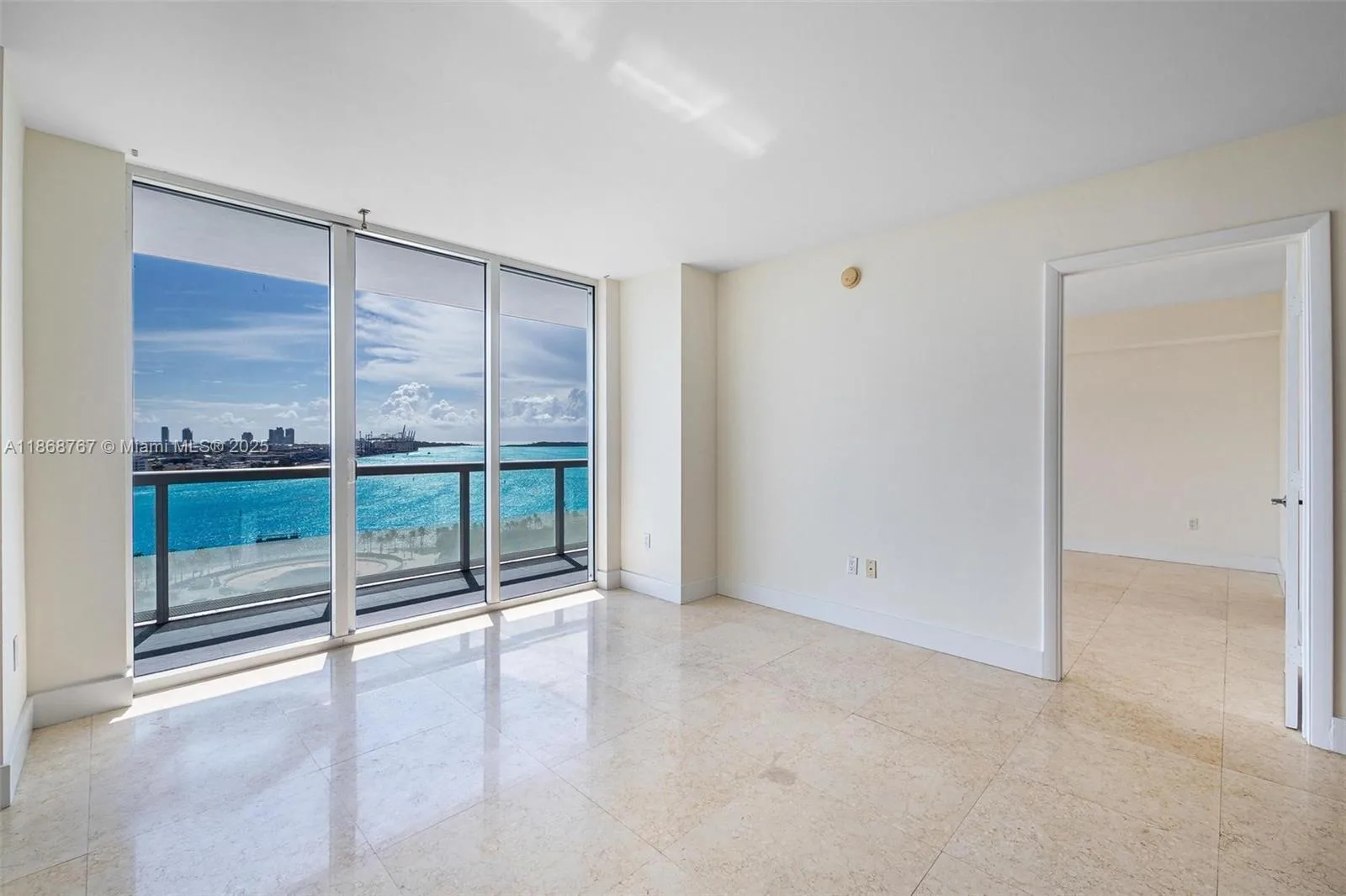 50 Biscayne Blvd # 1706, Miami, FL 33132 photo 7