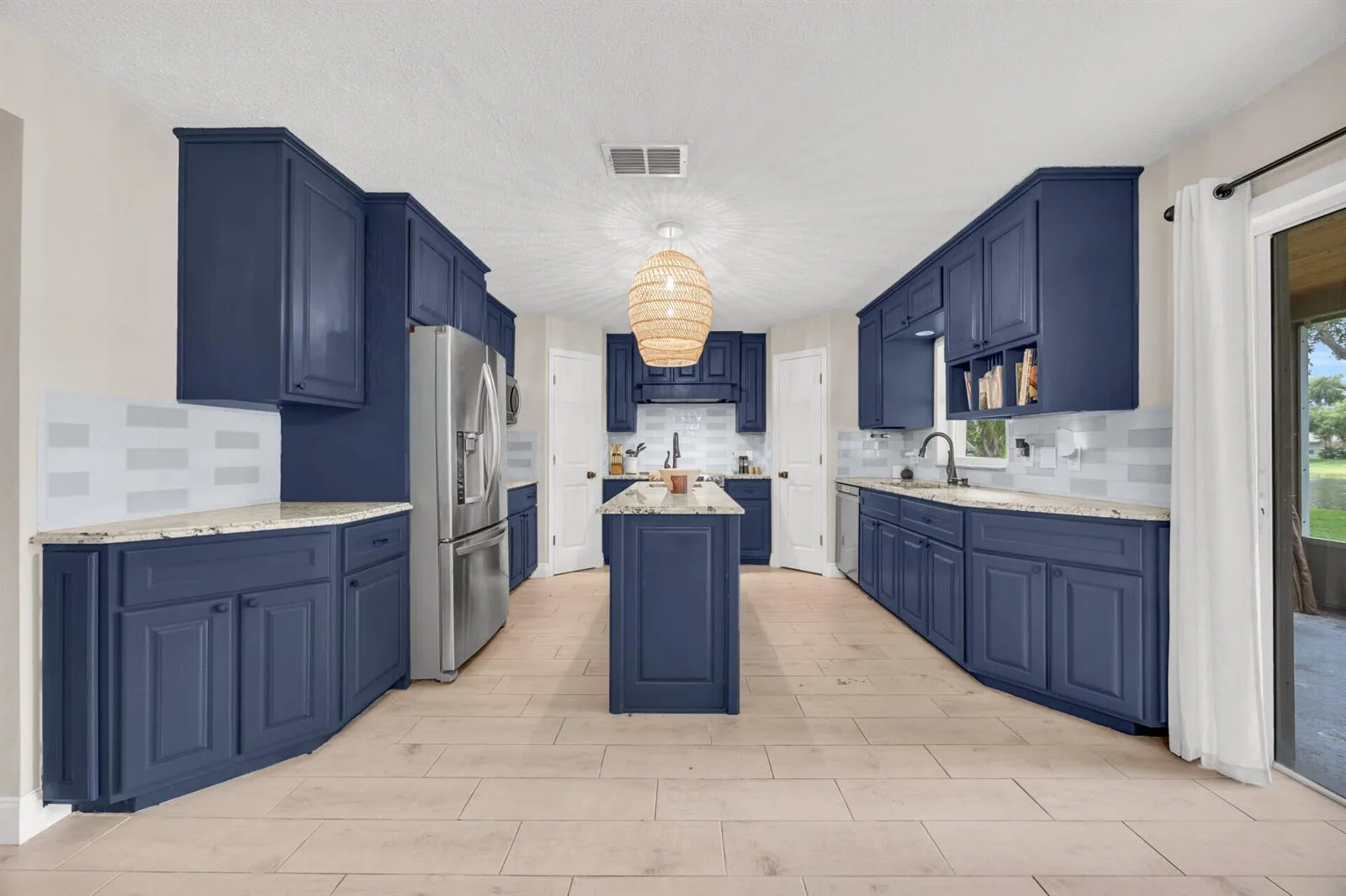 2566 12TH Square SW, Vero Beach, FL 32968 — zdjęcie 5