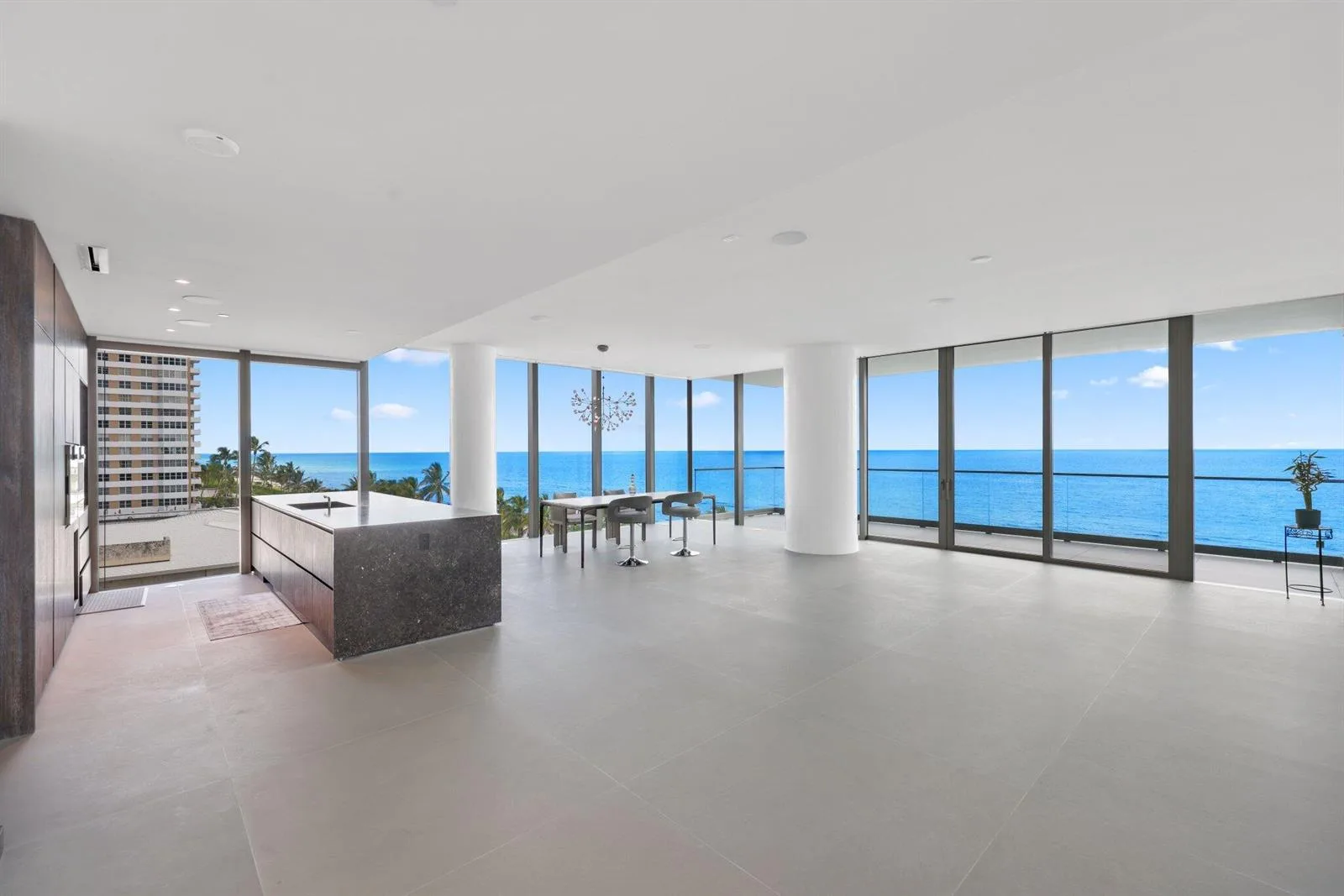 2000 S OCEAN Drive # 5A, Hallandale Beach, FL 33009