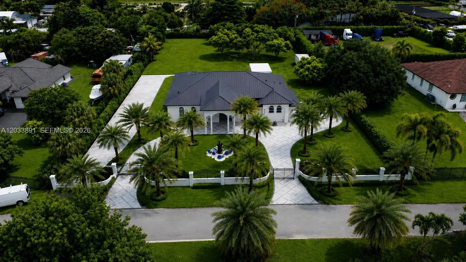 23710 SW 214th Pl, Homestead, FL 33031 photo 4