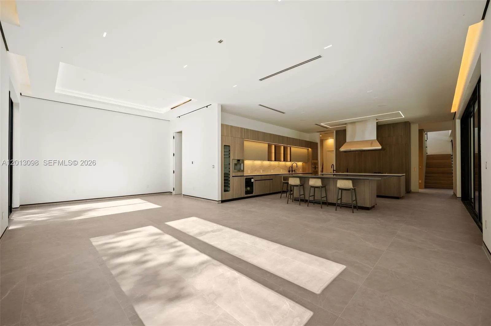 7740 SW 52nd Ave, Miami, FL 33143 photo 8