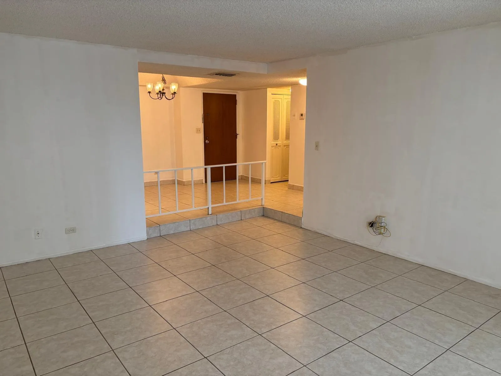 3650 Inverrary Drive # 1k, Lauderhill, FL 33319 photo 2