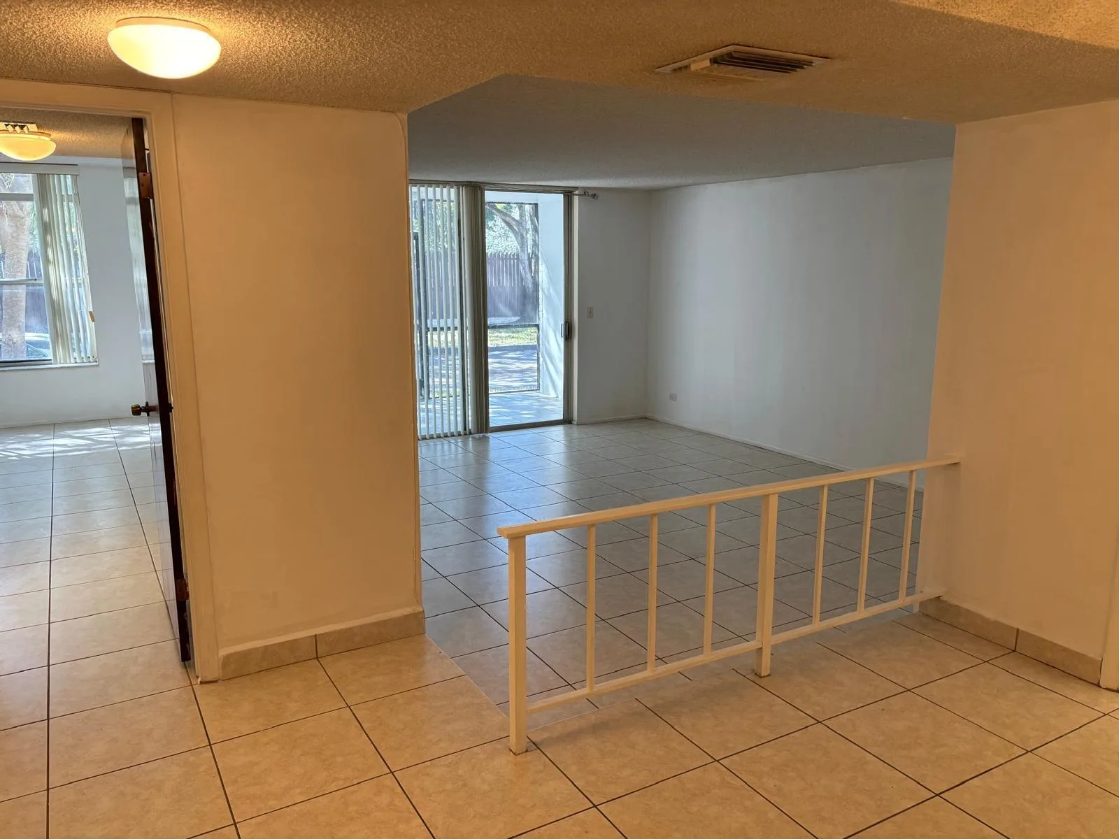 3650 Inverrary Drive # 1k, Lauderhill, FL 33319 photo 5