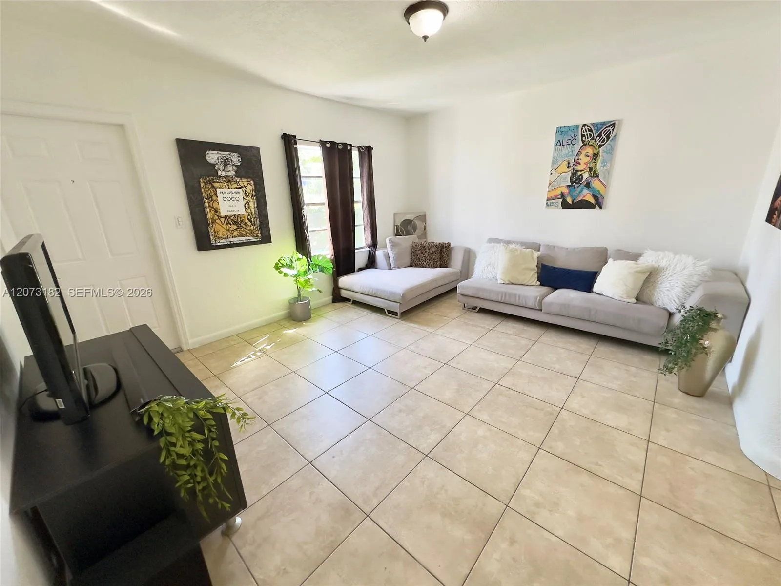 301 NW 37th St, Miami, FL 33127