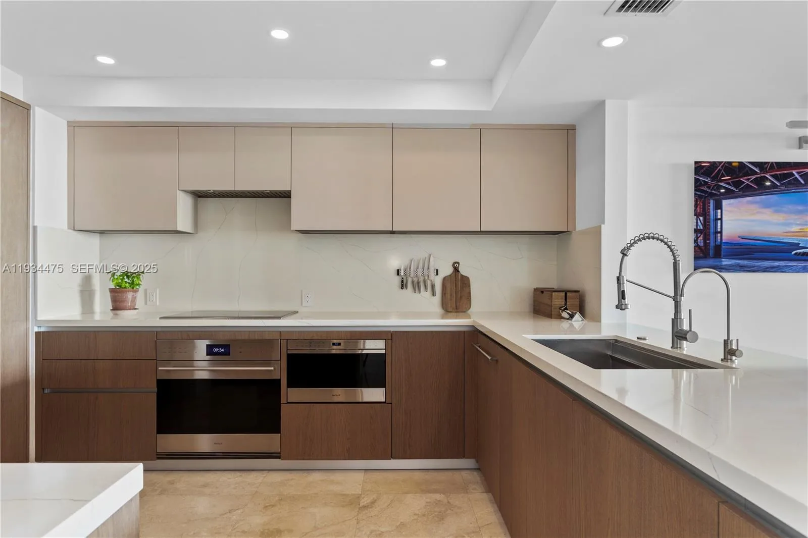 1331 Brickell Bay Dr # 3007, Miami, FL 33131 photo 11