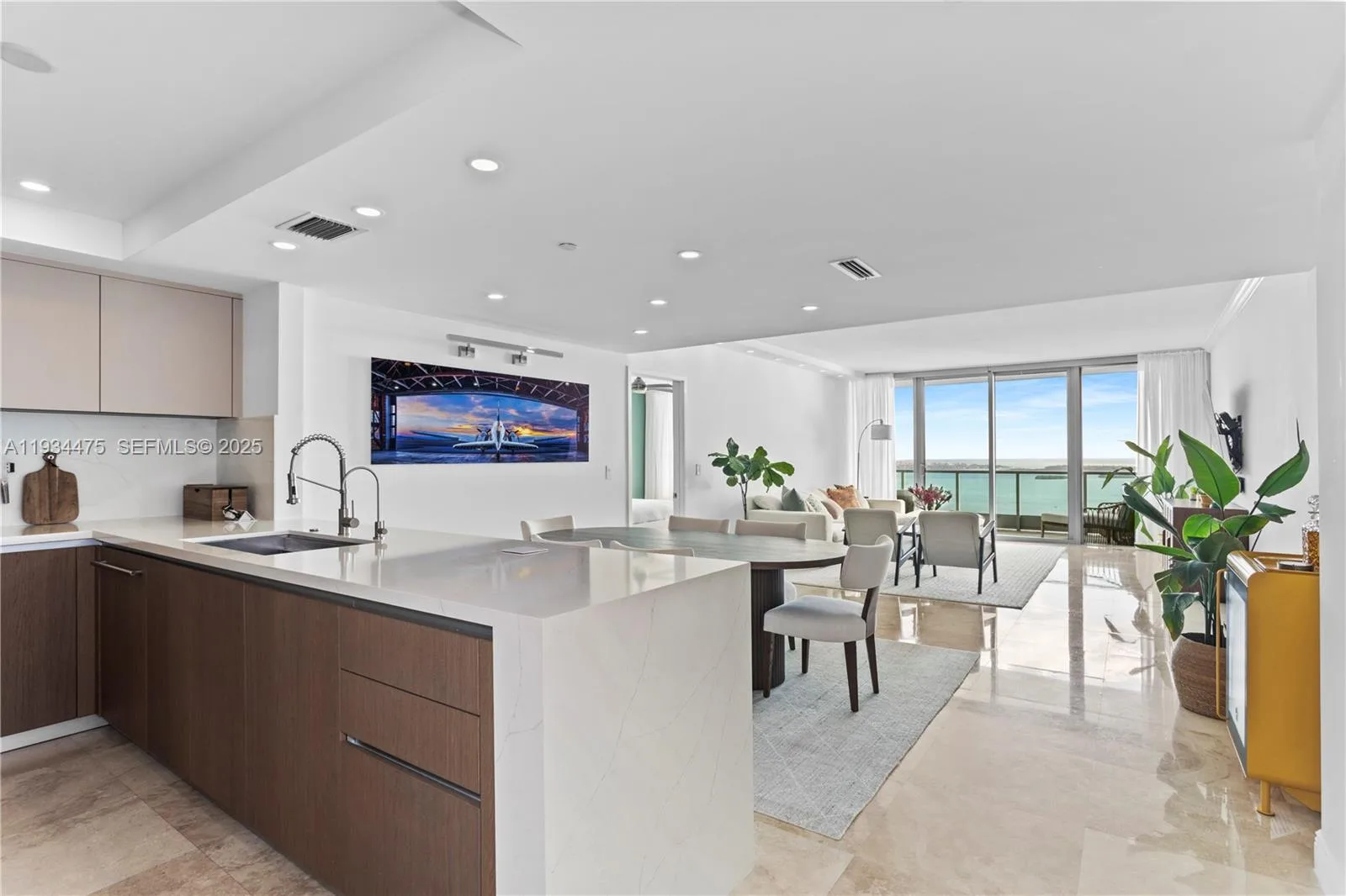 1331 Brickell Bay Dr # 3007, Miami, FL 33131 photo 2