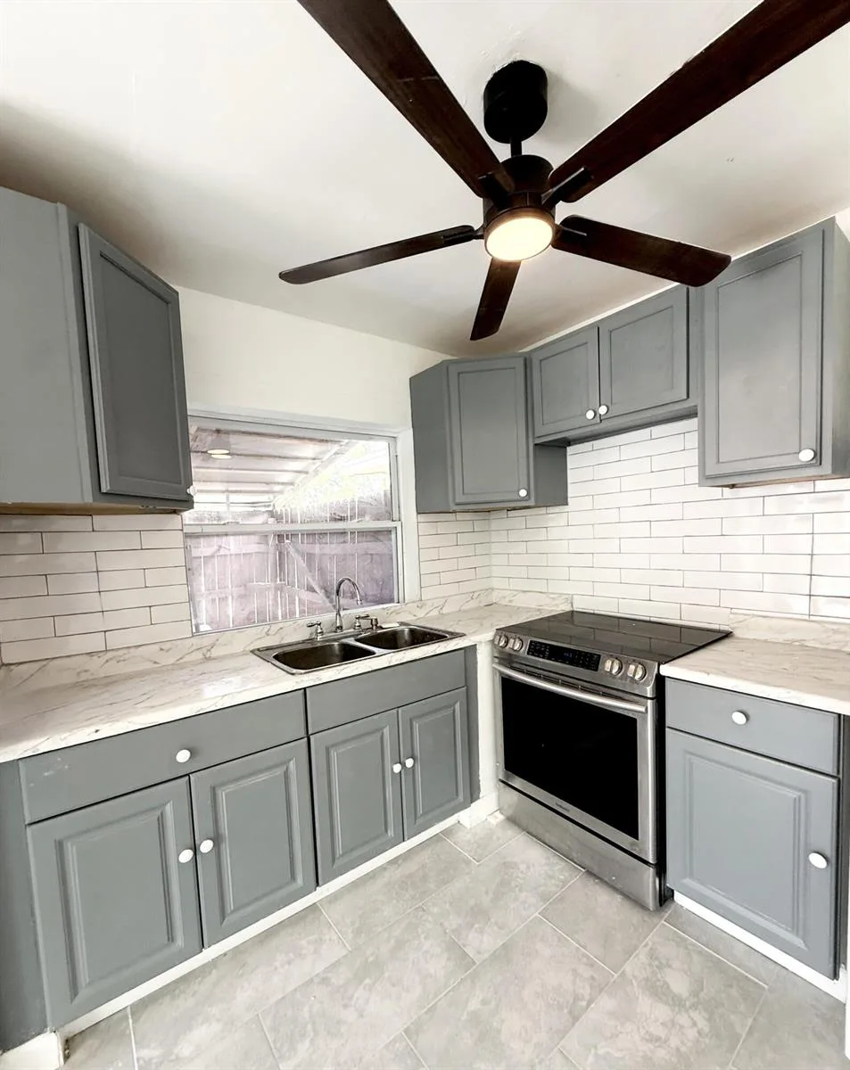 3100 NW 4th Avenue # Apt 3, Pompano Beach, FL 33064
