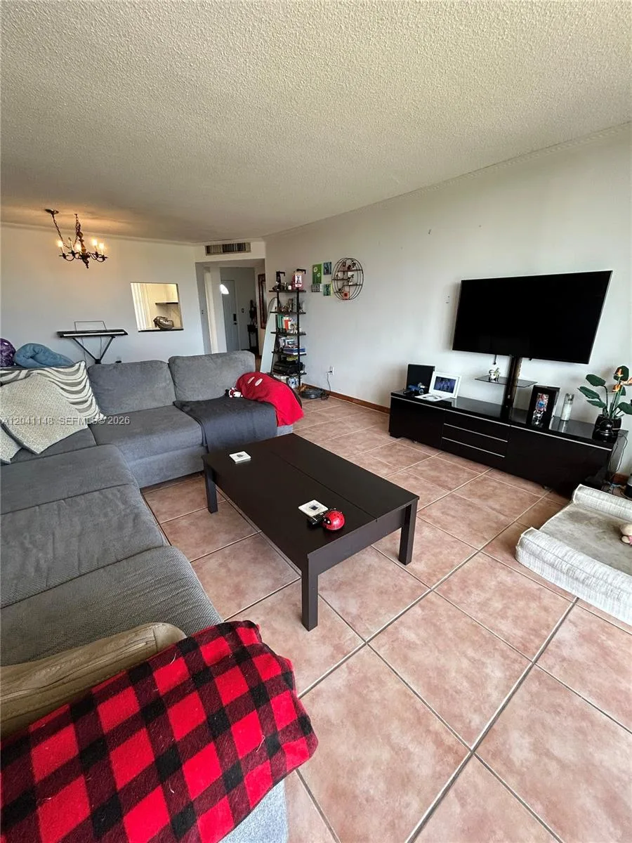 1501 NE 191st St # C401, Miami, FL 33179 photo 3