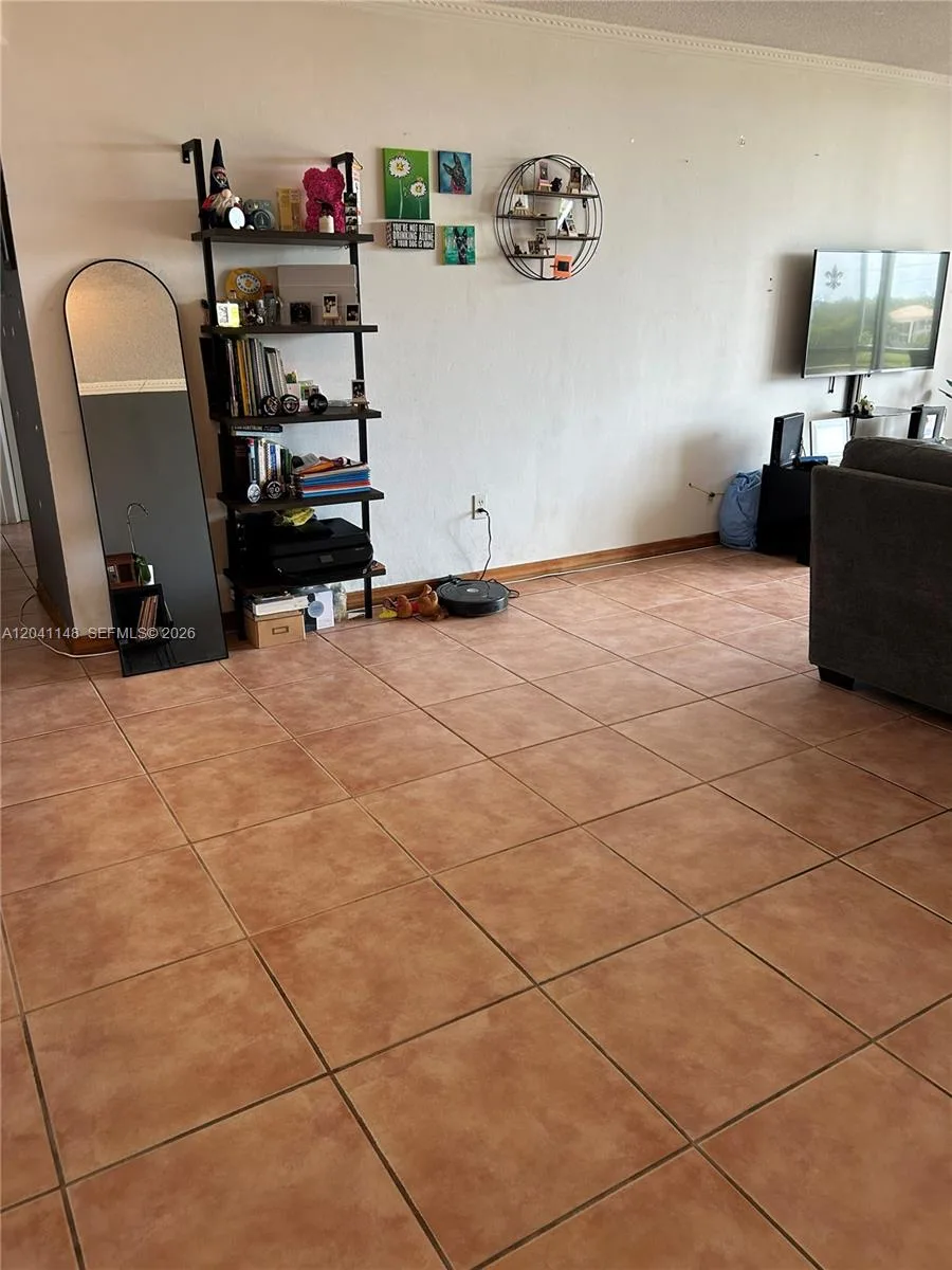 1501 NE 191st St # C401, Miami, FL 33179 photo 8