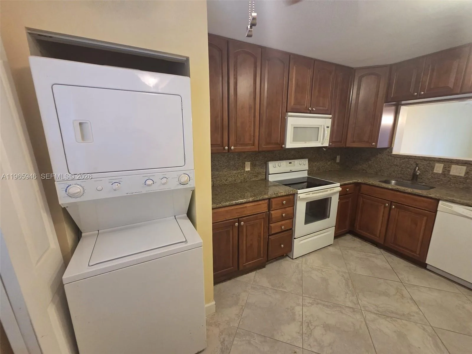 6675 S Oriole Blvd # 1040, Delray Beach, FL 33446 photo 6