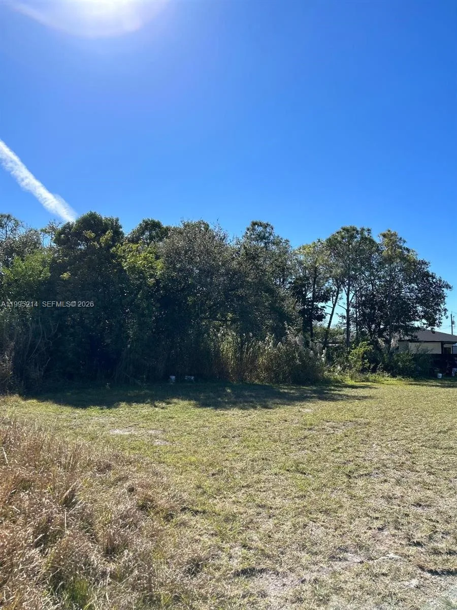 21840 Sw 112th Court, Unincorporated Dade County, FL 33170 photo 2