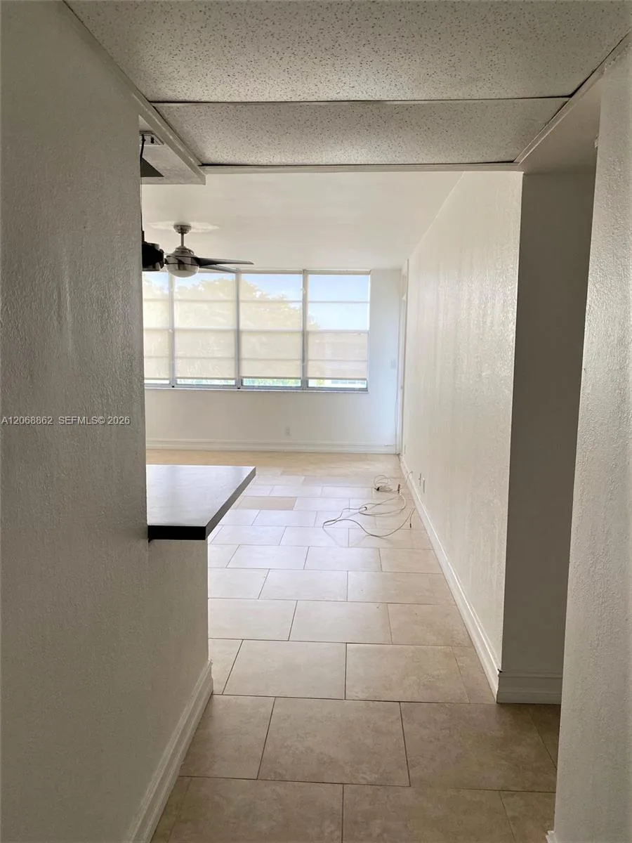 2761 Taft St # 405, Hollywood, FL 33020 photo 4