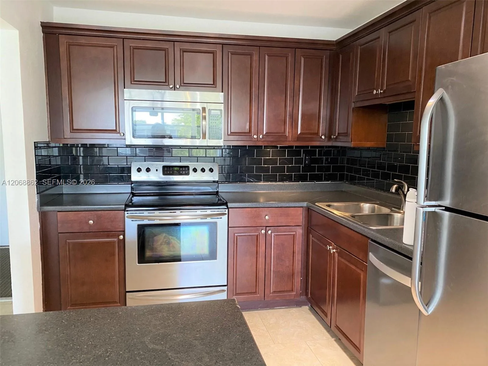 2761 Taft St # 405, Hollywood, FL 33020 photo 6