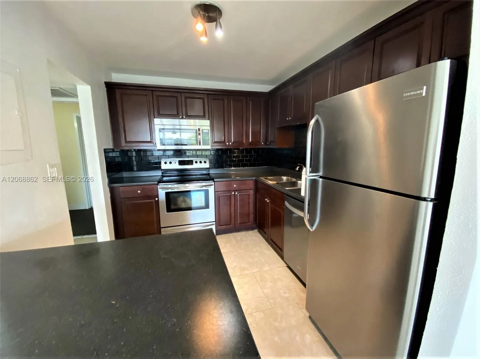 2761 Taft St # 405, Hollywood, FL 33020 photo 7