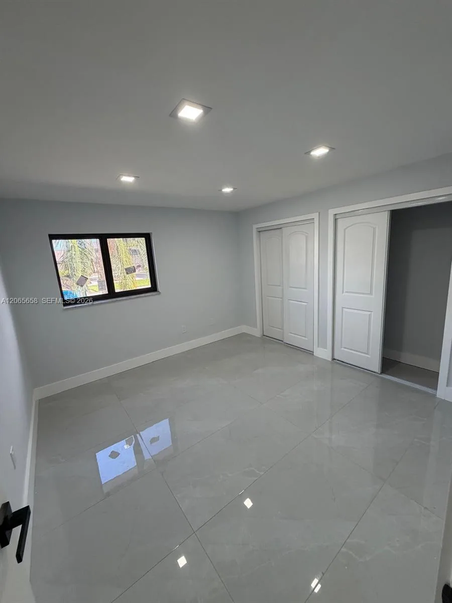 10581 NW 28th Mnr, Sunrise, FL 33322 photo 6
