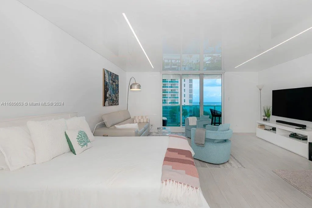 2301 Collins Ave # 811, Miami Beach, FL 33139 photo 10