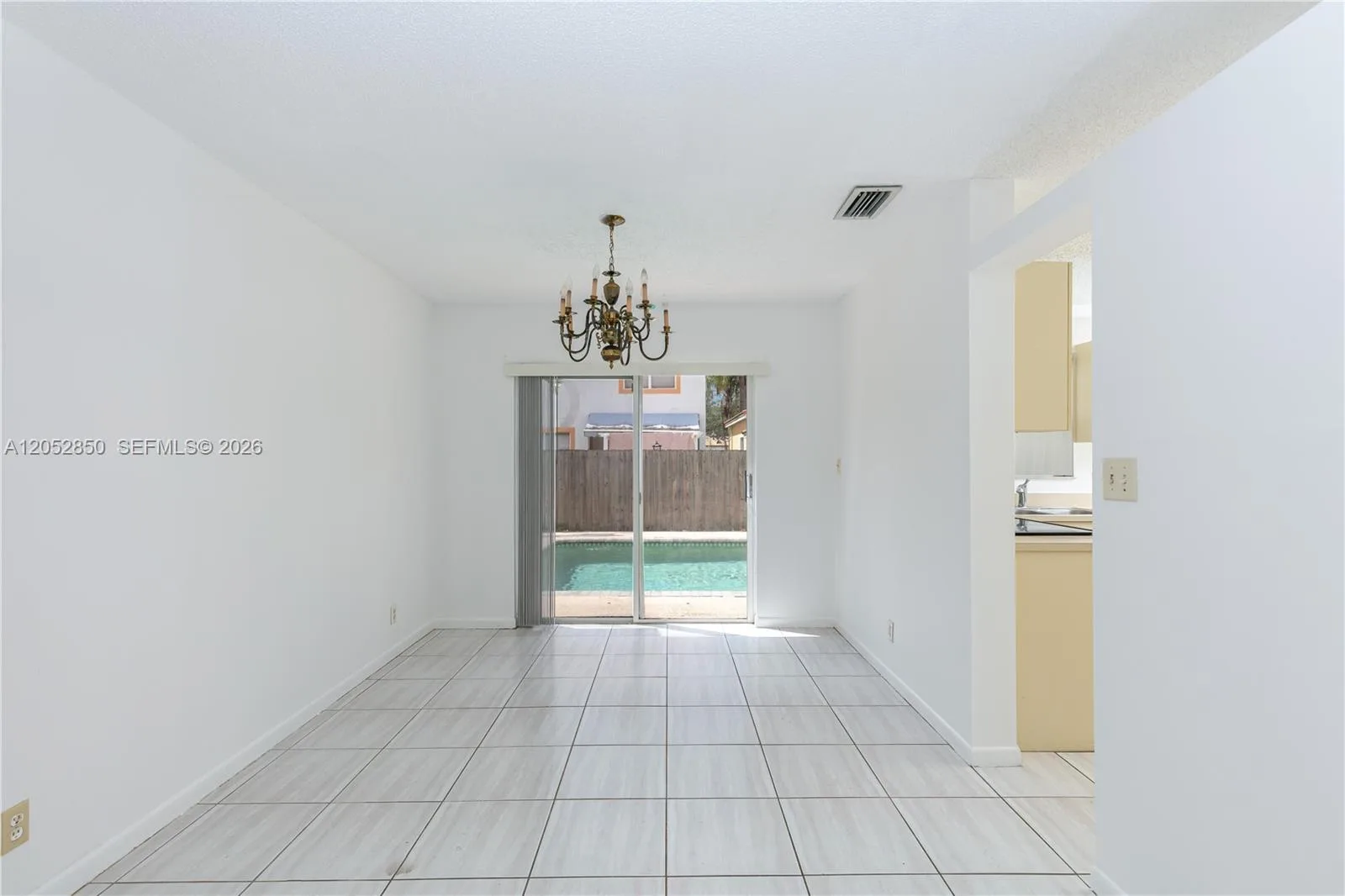 2592 W Saratoga Dr, Cooper City, FL 33026 photo 11