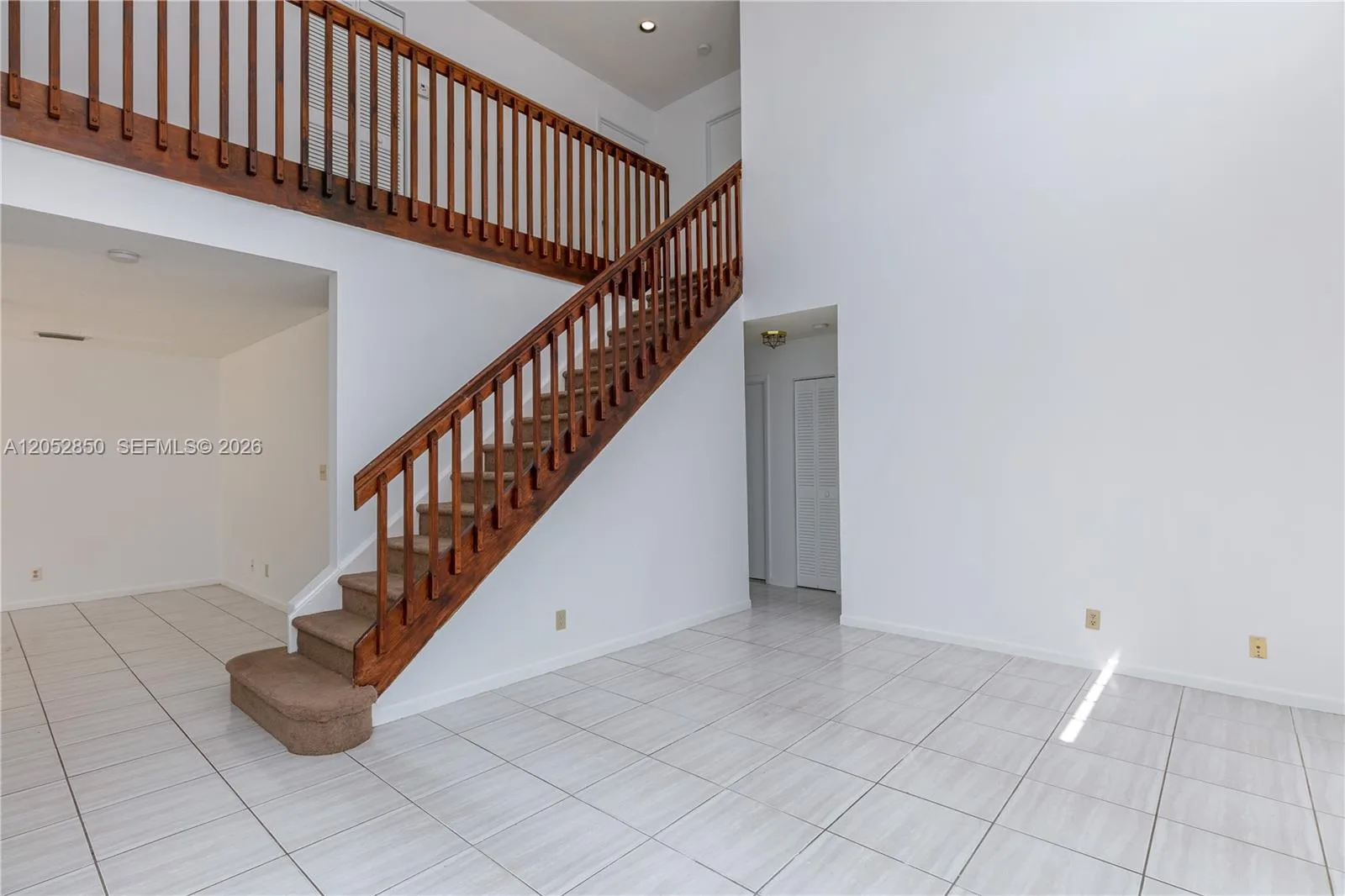 2592 W Saratoga Dr, Cooper City, FL 33026 photo 7