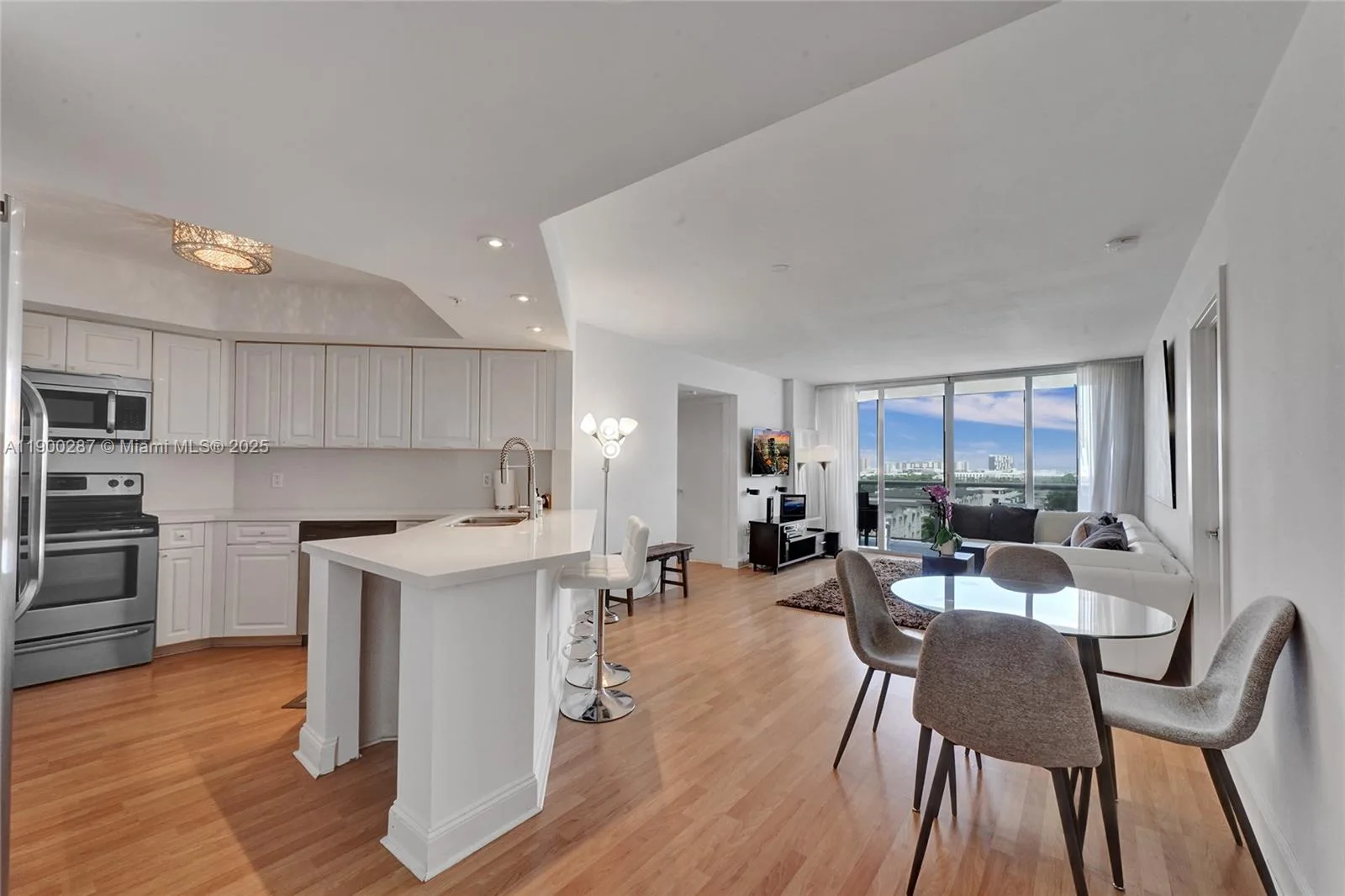 1900 Sunset Harbour Dr # 1003, Miami Beach, FL 33139