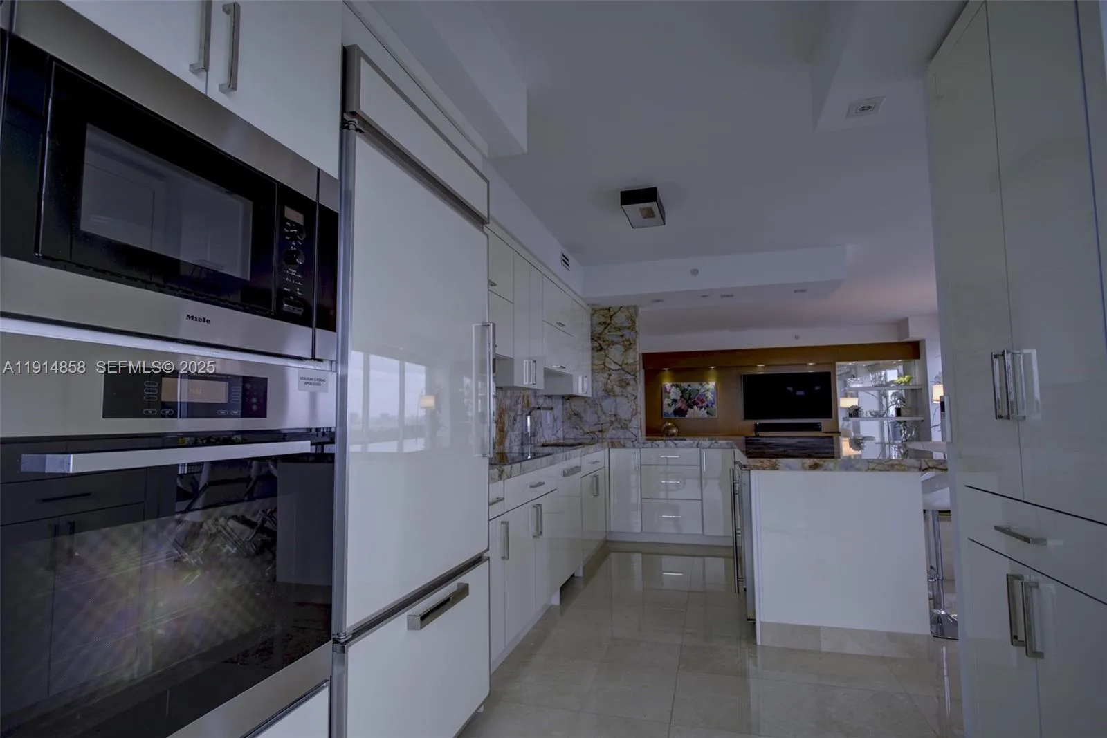4775 Collins Ave # 1601, Miami Beach, FL 33140 photo 11